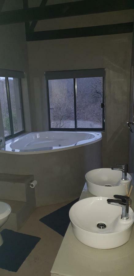 Lionsview Private Lodge - 6 Lions Marloth Park Eksteriør bilde
